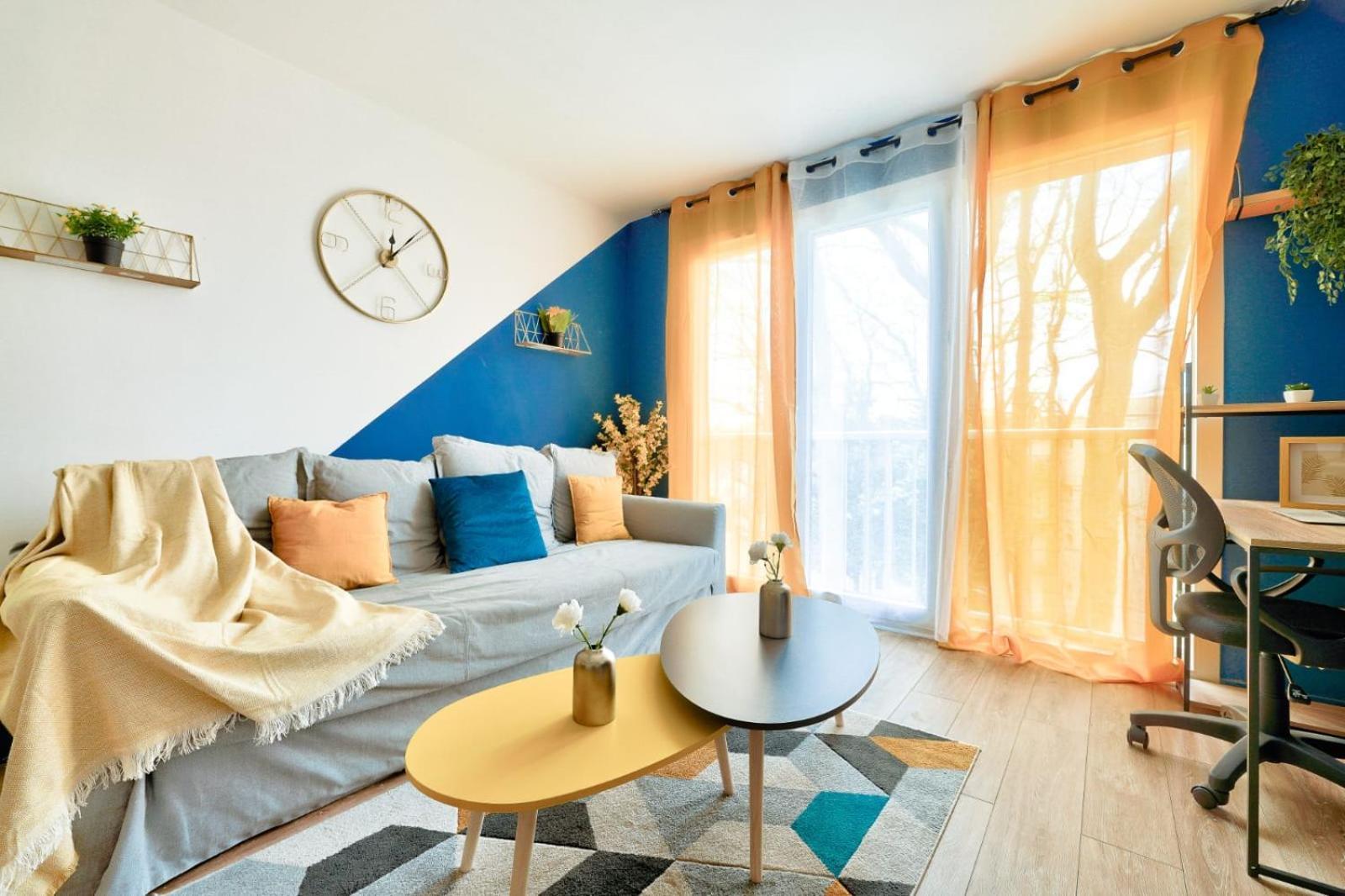 Le Cosy Yellow Appartement Lumineux A 5 Min De La Gare D'Evry Avec Parking Gratuit Courcouronnes Exterior foto